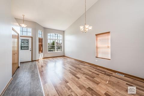 7507 Kenicott Ln, Plainfield, IL 60586 photo 5