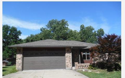 204 Oak St, Spring Valley, IL 61362 photo 1