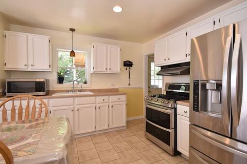 2401 S 12th Ave, Broadview, IL 60155 photo 10