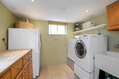 423 Greenleaf St, Evanston, IL 60202 photo 22