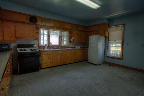 416 E Ash St, Chatsworth, IL 60921 photo 17