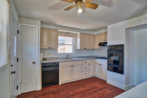 8929 Lyons St, Des Plaines, IL 60016 photo 11