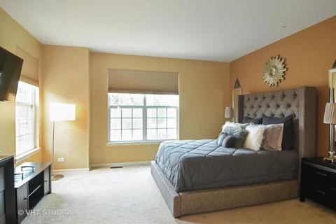19 E Willow Rd, Wheeling, IL 60090 photo 7
