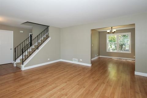 750 Dunmore Ln, Bartlett, IL 60103 photo 5