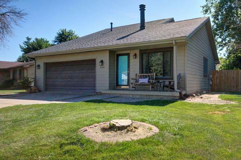 608 Compton Ave, Champaign, IL 61822 photo 1