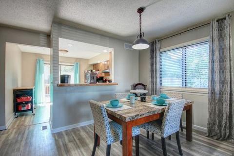 608 Compton Ave, Champaign, IL 61822 photo 7
