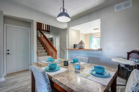 608 Compton Ave, Champaign, IL 61822 photo 10