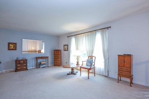4020 Winston Dr, Hoffman Estates, IL 60192 photo 10
