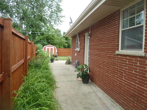 421 Deerpath Dr, Lindenhurst, IL 60046 photo 22