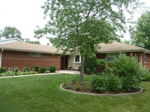 421 Deerpath Dr, Lindenhurst, IL 60046 photo 2