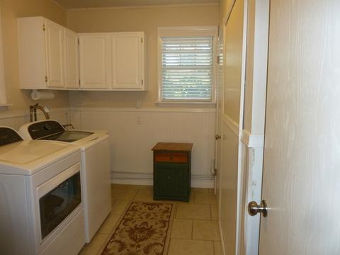 421 Deerpath Dr, Lindenhurst, IL 60046 photo 17