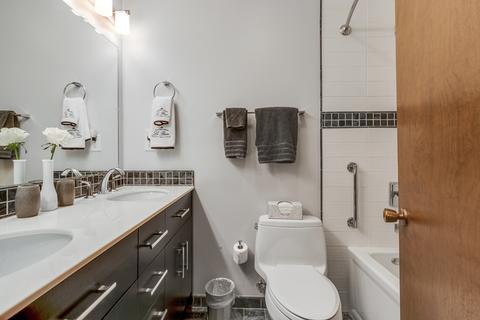 1585 N Summit St, Wheaton, IL 60187 photo 14