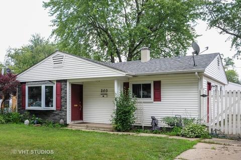 203 Cindy Ln, Wheeling, IL 60090 photo 1