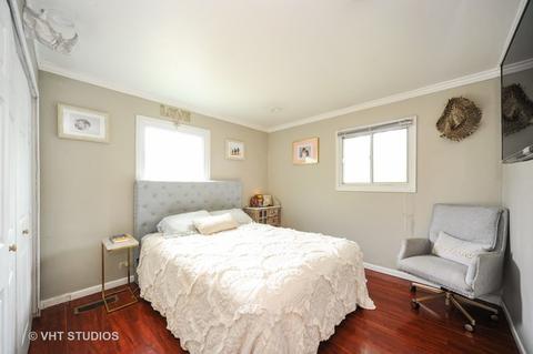 203 Cindy Ln, Wheeling, IL 60090 photo 6