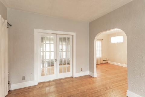 524 E 9th St, Lockport, IL 60441 photo 21