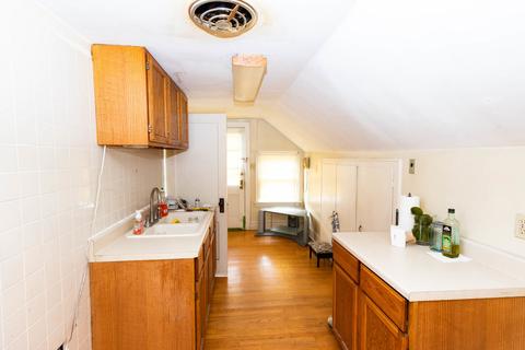 524 E 9th St, Lockport, IL 60441 photo 32