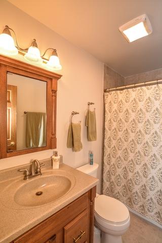 3202 S Cherry Ave, Mchenry, IL 60051 photo 11