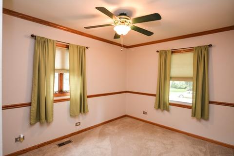 3202 S Cherry Ave, Mchenry, IL 60051 photo 12