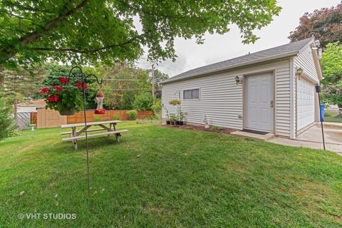 384 S Wolf Rd, Des Plaines, IL 60016 photo 10