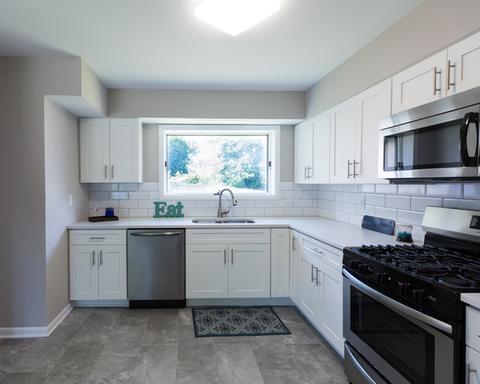 109 E 15th St, Lockport, IL 60441 photo 6