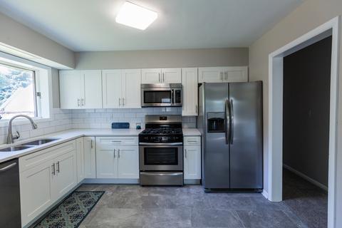 109 E 15th St, Lockport, IL 60441 photo 5