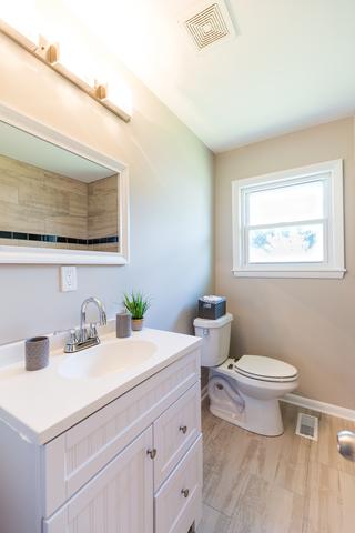 109 E 15th St, Lockport, IL 60441 photo 7
