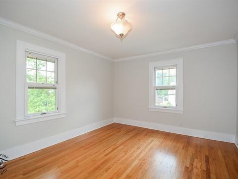 602 E Willow Ave, Wheaton, IL 60187 photo 18