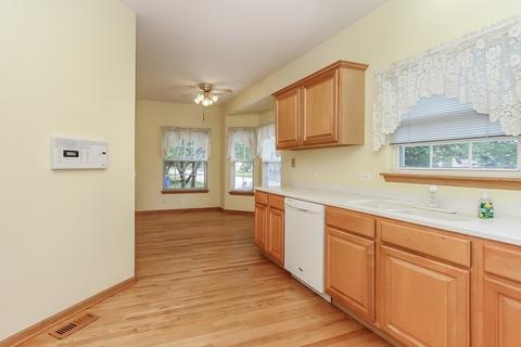 252 Bay Dr, Itasca, IL 60143 photo 6