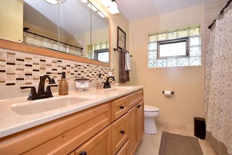 142 E Monroe St, Elmhurst, IL 60126 photo 19