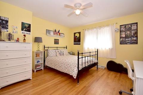 142 E Monroe St, Elmhurst, IL 60126 photo 20