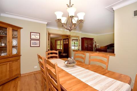 142 E Monroe St, Elmhurst, IL 60126 photo 9