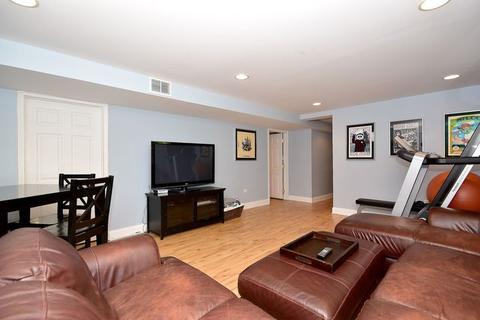 142 E Monroe St, Elmhurst, IL 60126 photo 16