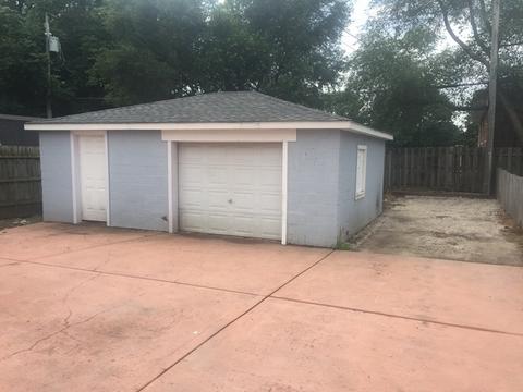 618 Howard Ave, Aurora, IL 60506 photo 3