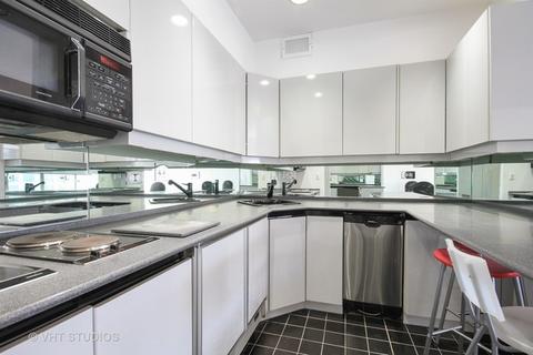 175 E Delaware Pl #5218, Chicago, IL 60611 photo 5