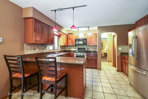 10396 Ray Dr, Roscoe, IL 61073 photo 3