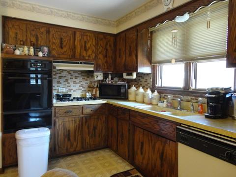 7714 W 83rd St, Bridgeview, IL 60455 photo 14