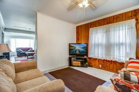 833 S Lincoln Ave, Kankakee, IL 60901 photo 3