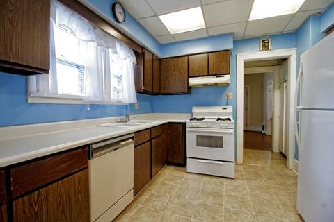 833 S Lincoln Ave, Kankakee, IL 60901 photo 4