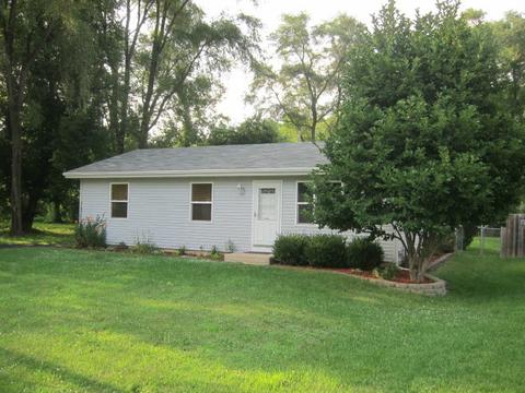 310 Burr Ave, Mchenry, IL 60050 photo 1