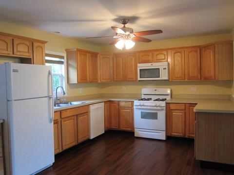 310 Burr Ave, Mchenry, IL 60050 photo 3