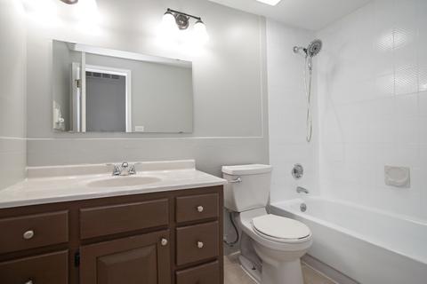 780 Evergreen Ln, Hoffman Estates, IL 60169 photo 16