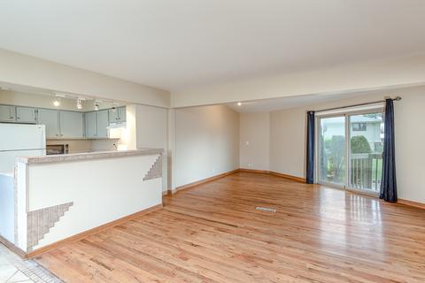 8518 S Massasoit St, Burbank, IL 60459 photo 7