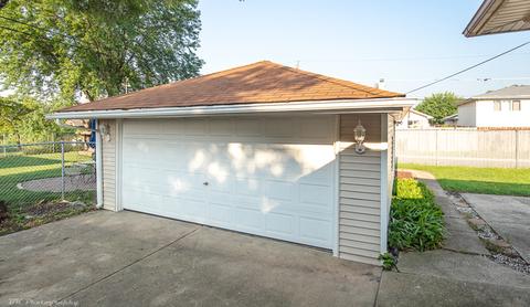 8518 S Massasoit St, Burbank, IL 60459 photo 19