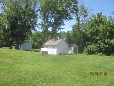 727 E 2nd St, Gilman, IL 60938 photo 6
