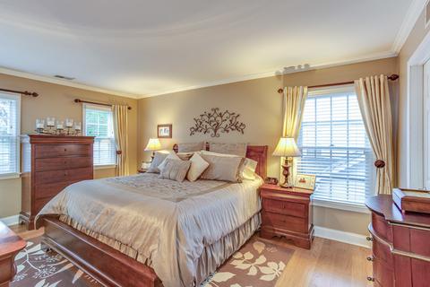 984 Georgian Pl, Bartlett, IL 60103 photo 13