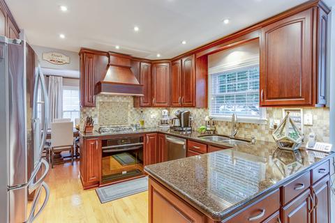 984 Georgian Pl, Bartlett, IL 60103 photo 8