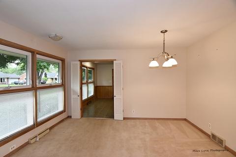 509 Maple Ln, Geneva, IL 60134 photo 7