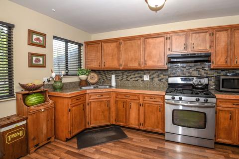 612 E Devon Ave, Roselle, IL 60172 photo 3