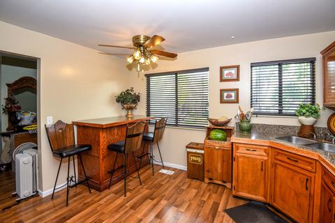 612 E Devon Ave, Roselle, IL 60172 photo 4
