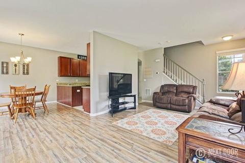 24266 Leski Ln, Plainfield, IL 60585 photo 5